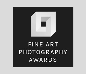 Fotograf für Aktfotografie und Boudoirfotos mit Auszeichnungen Awards Fotostudio Wien Linz Graz Fotoshootings