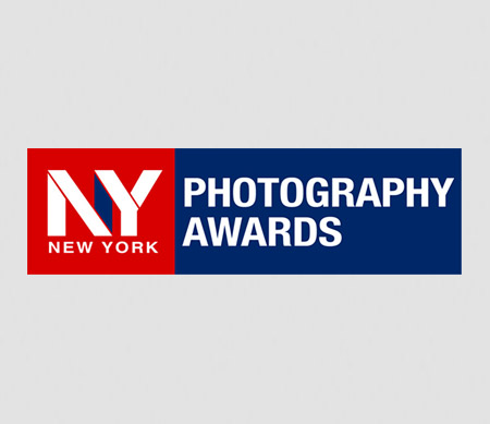 Fotograf für Aktfotografie und Boudoirfotos mit Auszeichnungen Awards Fotostudio Wien Linz Graz Fotoshootings